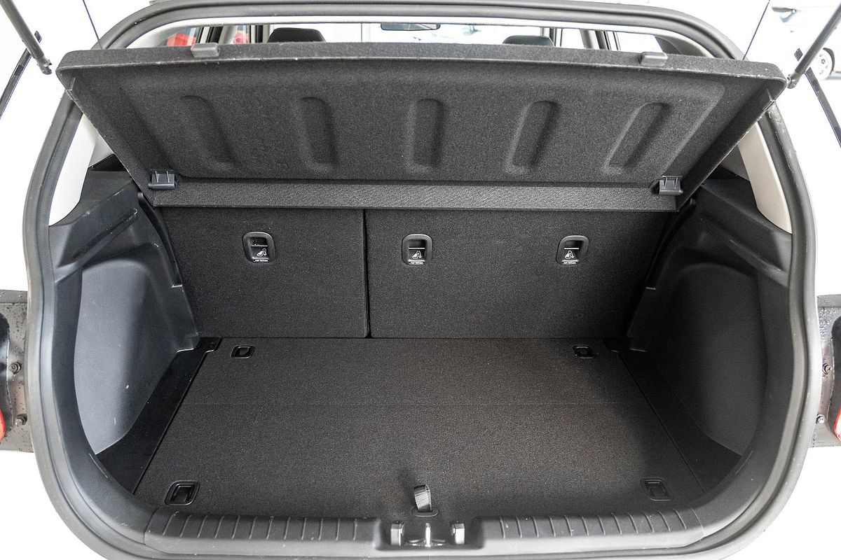 2024 Hyundai Venue Active QX.V5