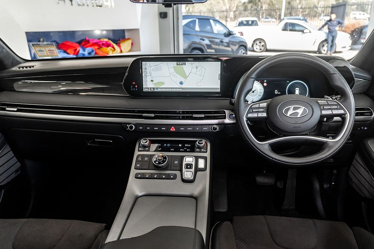 2025 Hyundai Palisade Calligraphy Black Ink LX2.V5