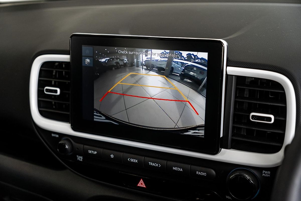 2024 Hyundai Venue Active QX.V5