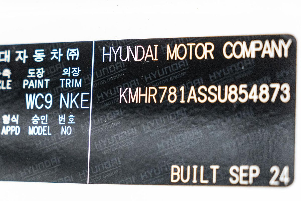 2025 Hyundai Palisade Calligraphy Black Ink LX2.V5