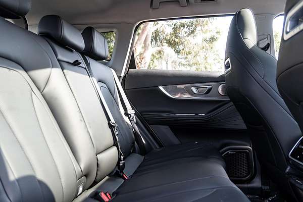 2025 Chery Tiggo 7 Pro SE+