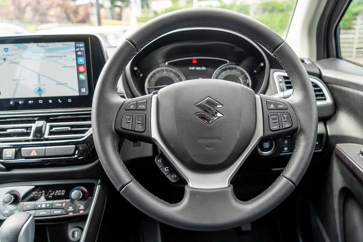 2023 Suzuki S-Cross GLX JYB
