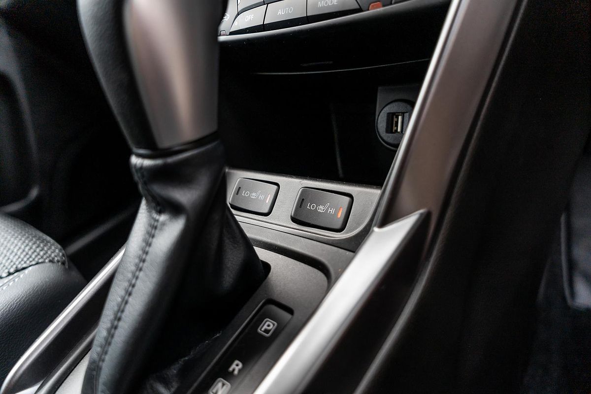 2023 Suzuki S-Cross GLX JYB