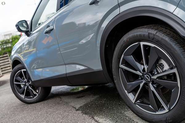 2024 Nissan QASHQAI Ti J12