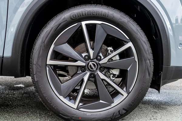2024 Nissan QASHQAI Ti J12