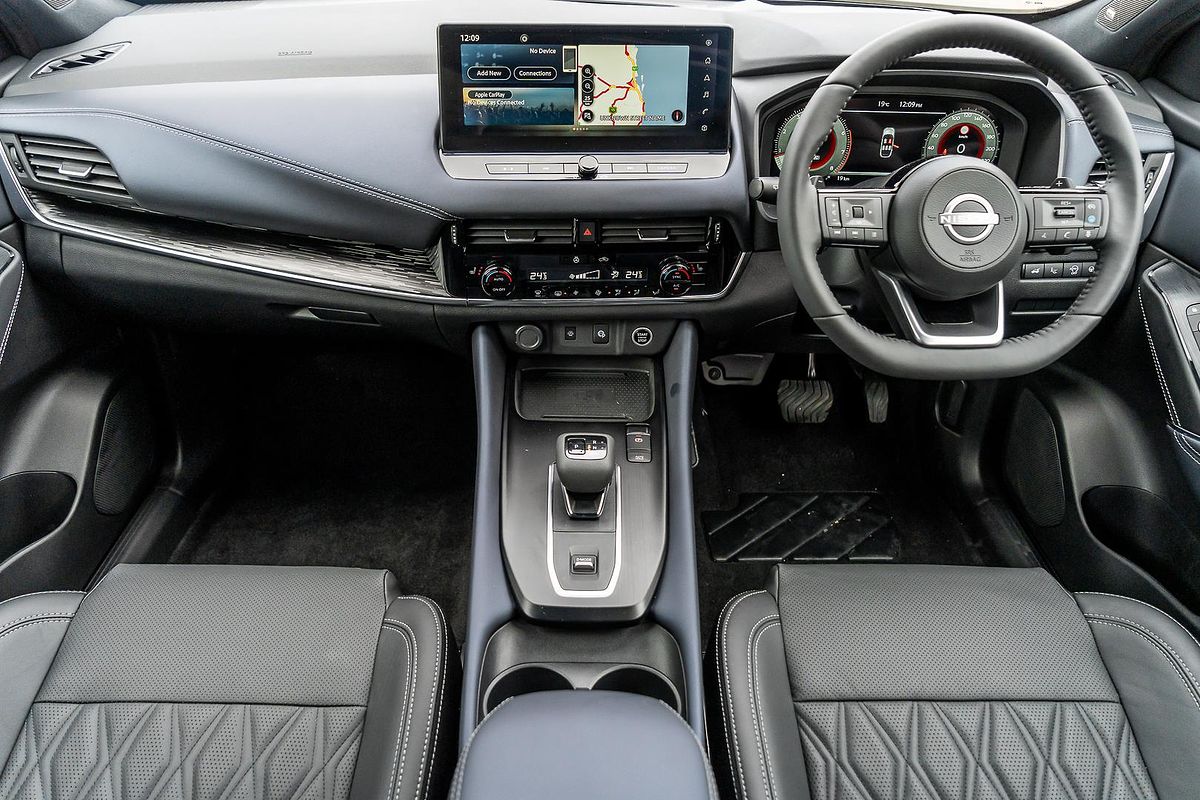 2024 Nissan QASHQAI Ti J12