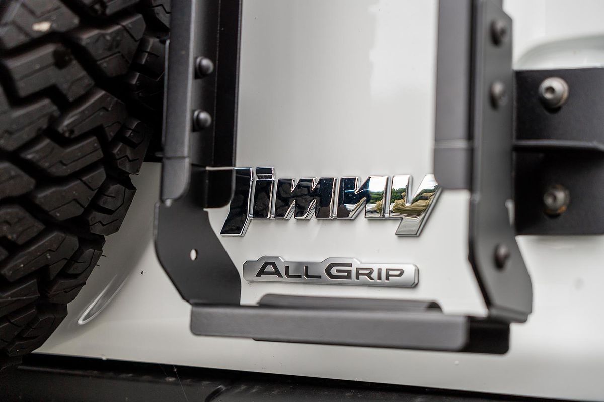 2024 Suzuki Jimny GLX GJ