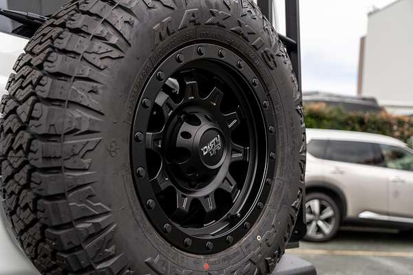 2024 Suzuki Jimny GLX GJ