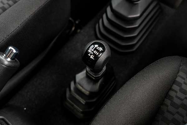 2024 Suzuki Jimny GLX GJ