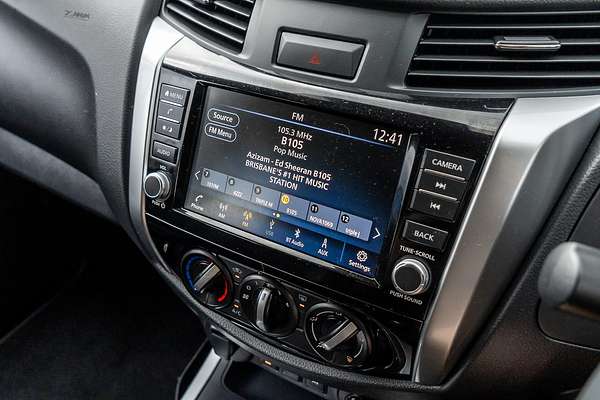 2024 Nissan Navara ST D23 4X4