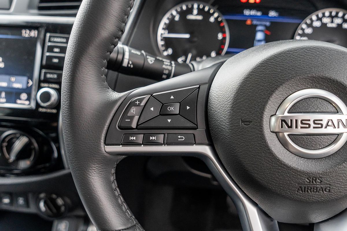 2024 Nissan Navara ST D23 4X4