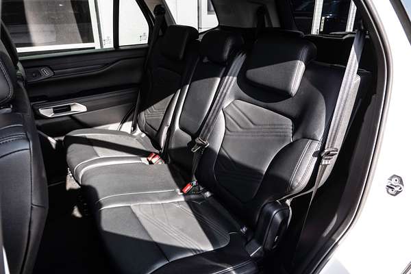 2024 Ford Everest Trend