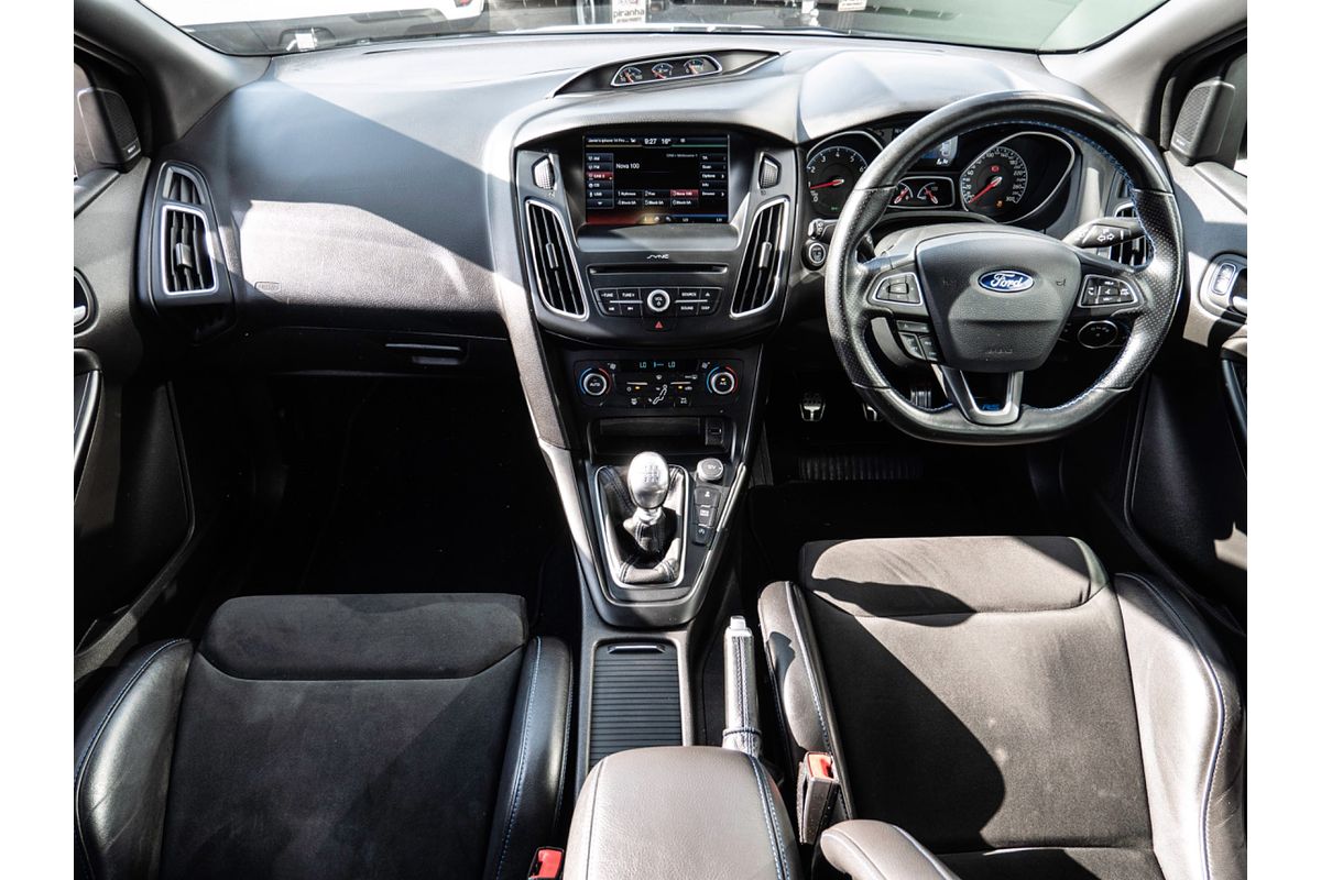 2016 Ford Focus RS LZ