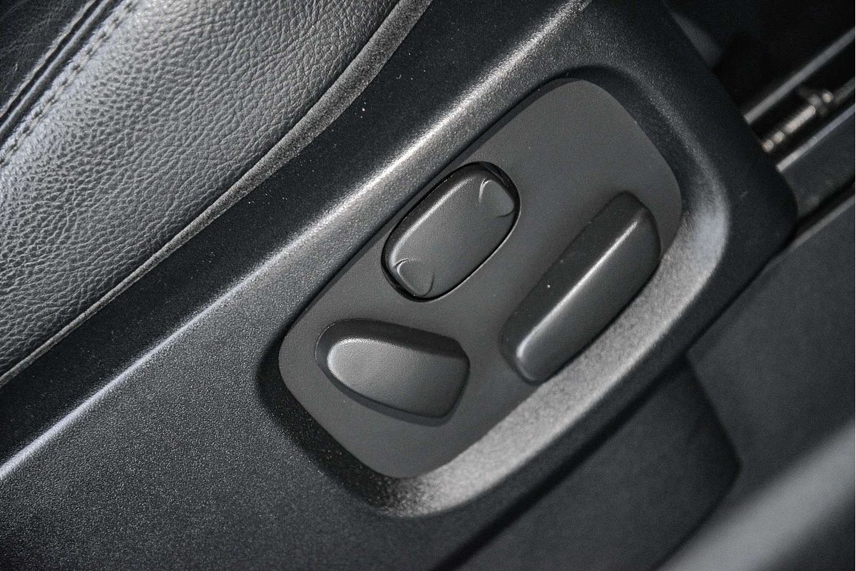 2015 Land Rover Discovery SDV6 SE Series 4
