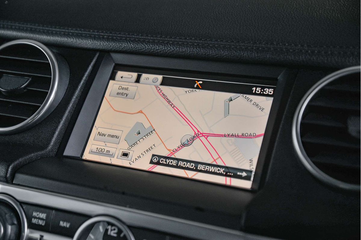 2015 Land Rover Discovery SDV6 SE Series 4