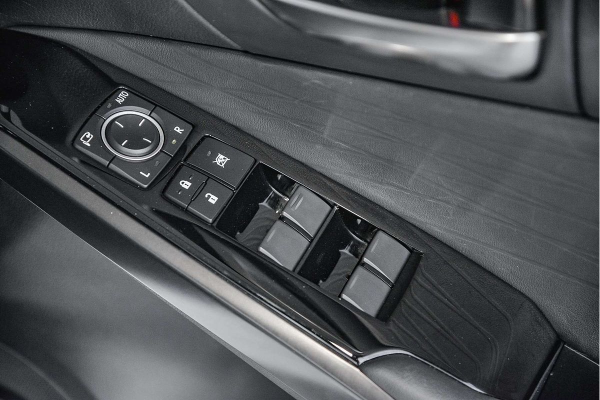 2020 Lexus IS IS300h Luxury AVE30R
