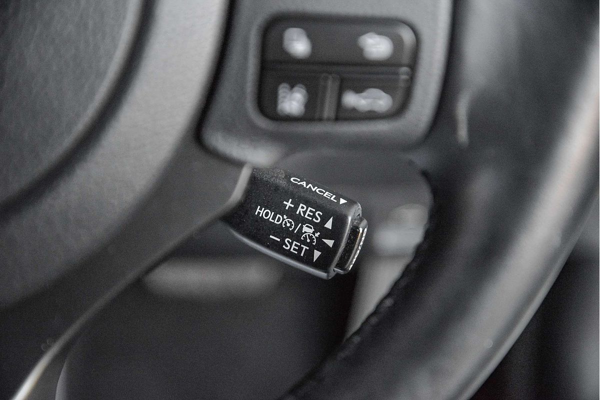 2020 Lexus IS IS300h Luxury AVE30R