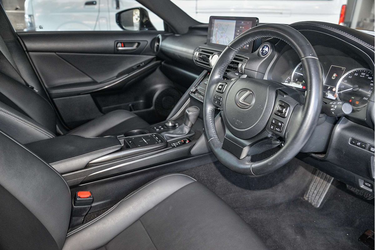 2020 Lexus IS IS300h Luxury AVE30R
