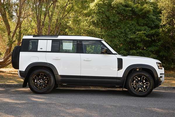 2024 Land Rover Defender 110 P300 S L663