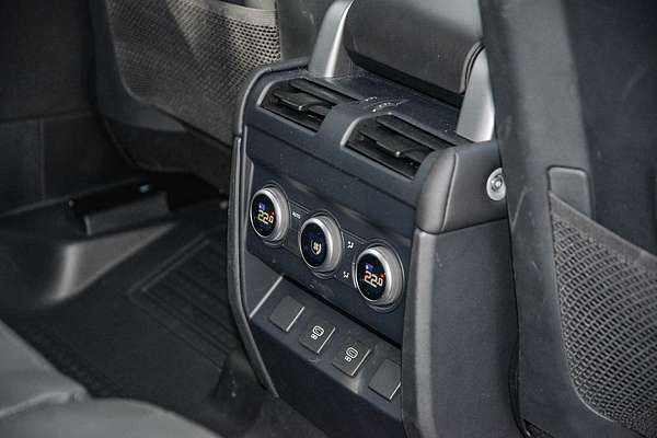 2024 Land Rover Defender 110 P300 S L663