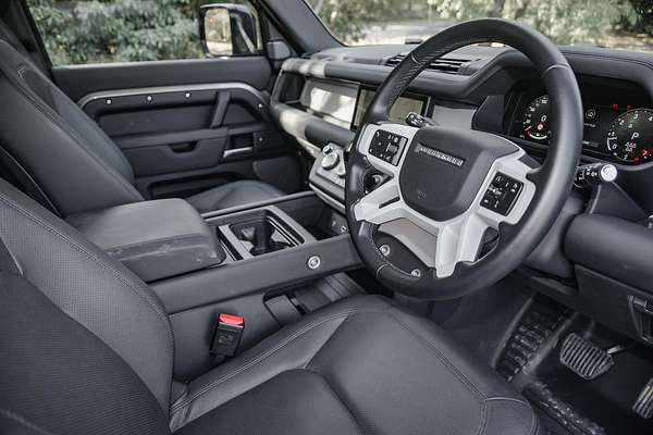 2024 Land Rover Defender 110 P300 S L663