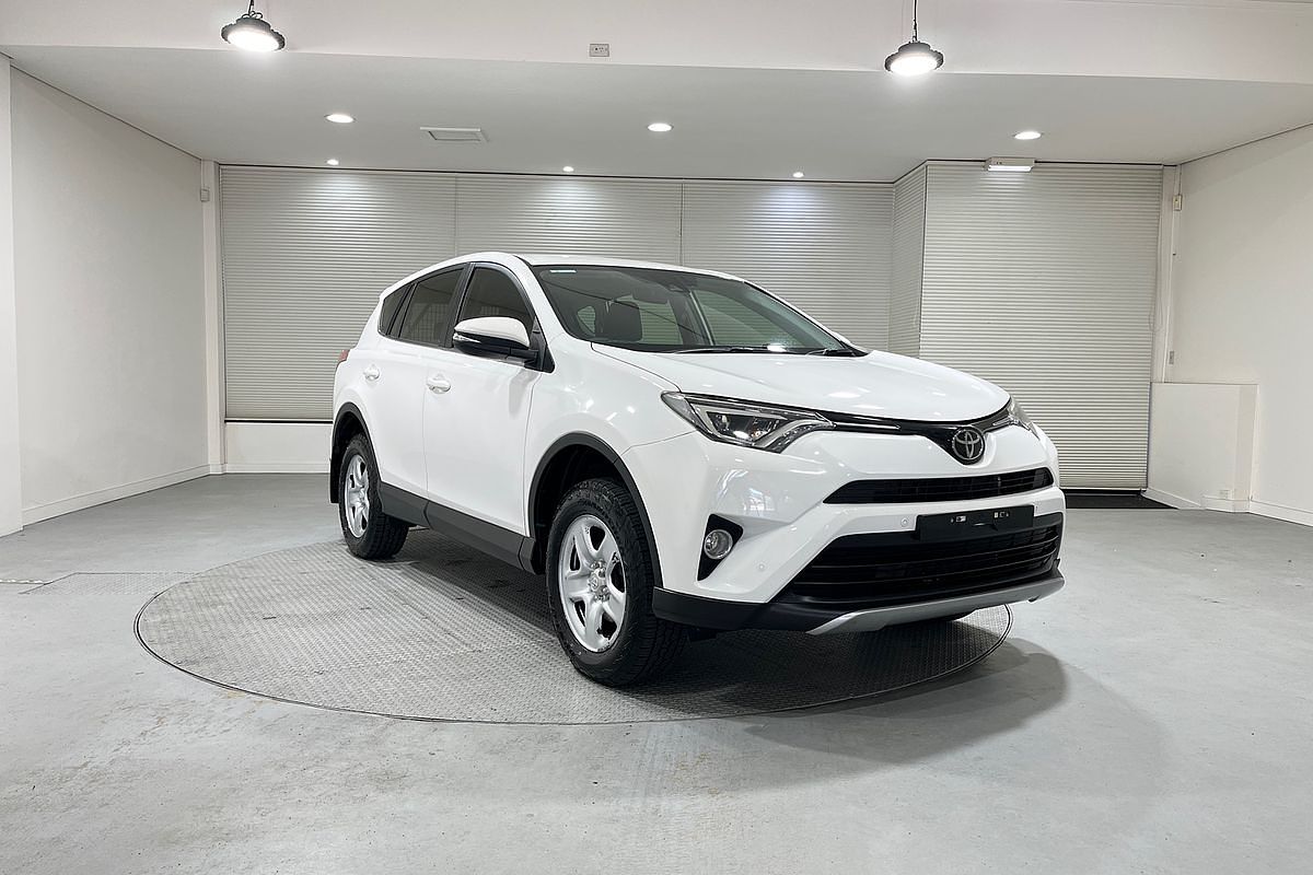 2018 Toyota RAV4 GX ASA44R