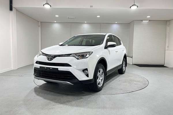 2018 Toyota RAV4 GX ASA44R