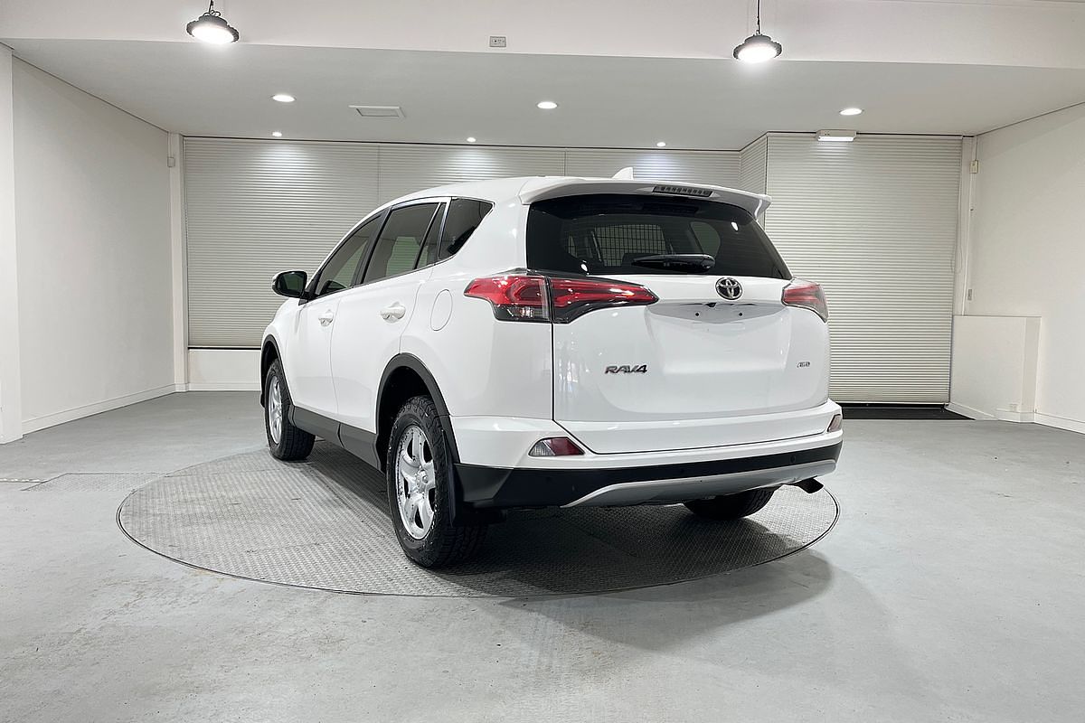 2018 Toyota RAV4 GX ASA44R