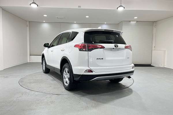 2018 Toyota RAV4 GX ASA44R