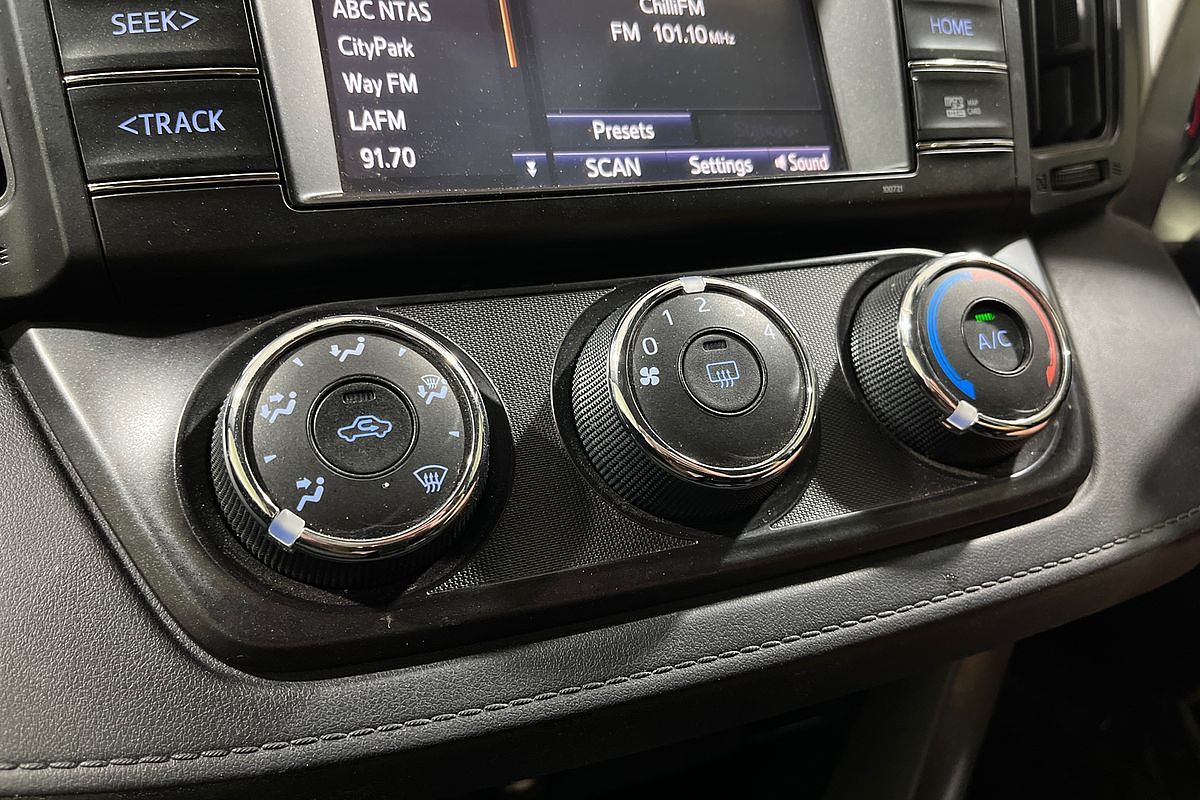 2018 Toyota RAV4 GX ASA44R