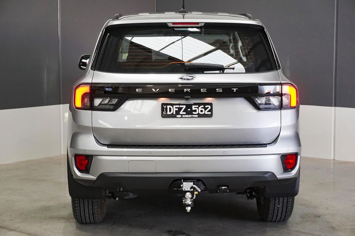 2024 Ford Everest Ambiente