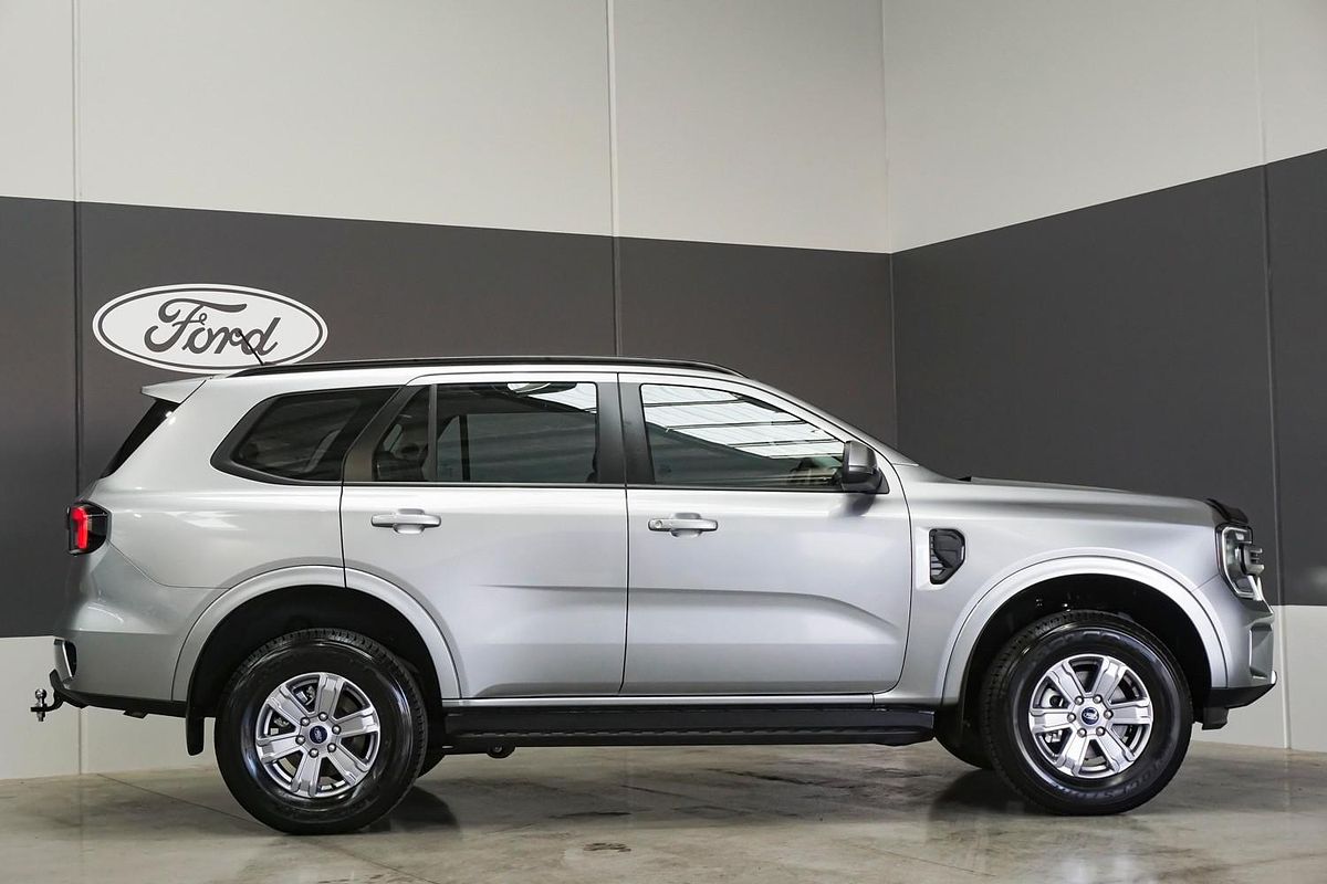 2024 Ford Everest Ambiente