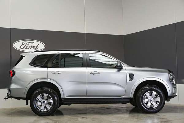2024 Ford Everest Ambiente