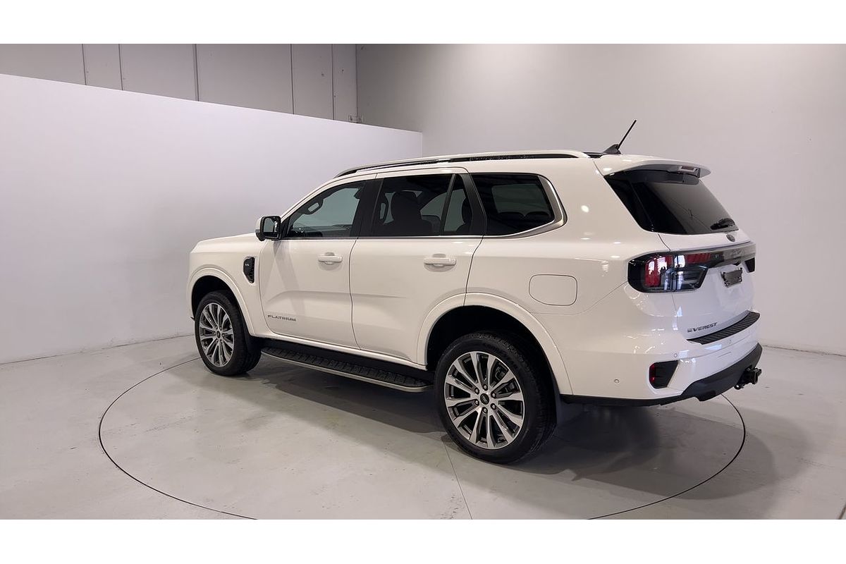 2024 Ford Everest Platinum
