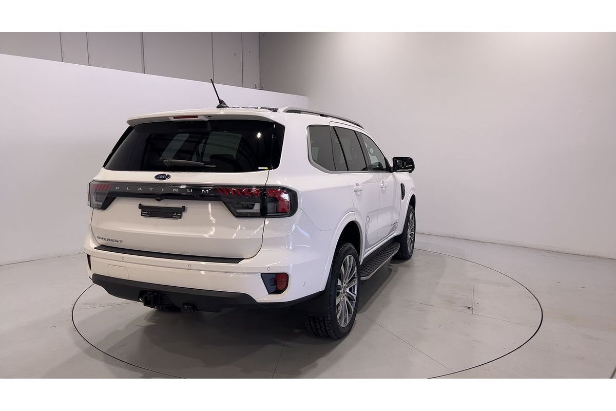 2024 Ford Everest Platinum