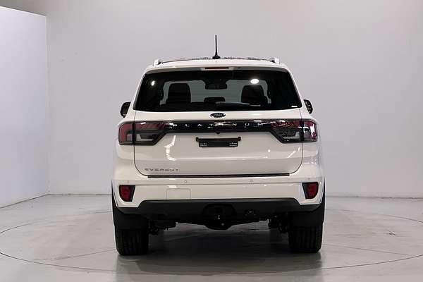 2024 Ford Everest Platinum