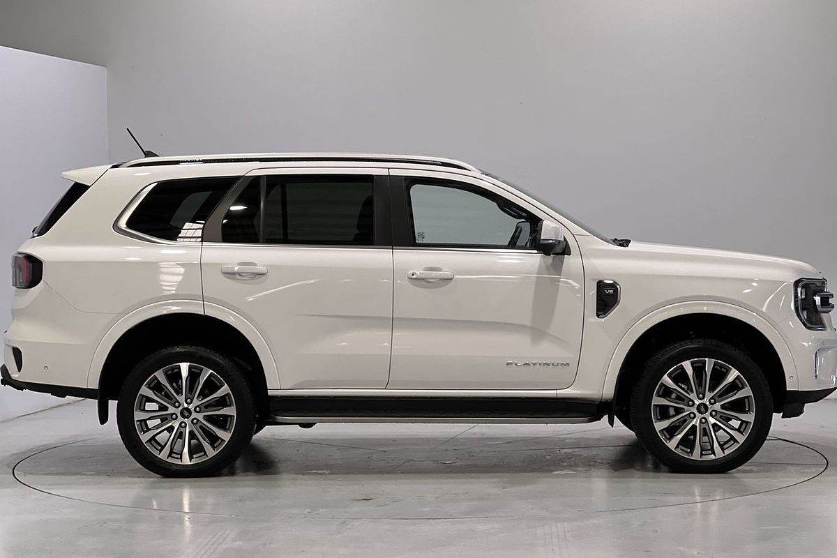 2024 Ford Everest Platinum