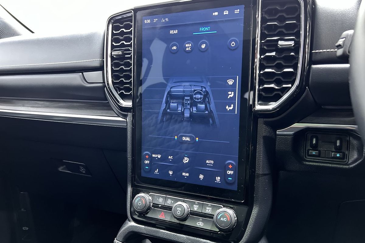 2024 Ford Everest Platinum
