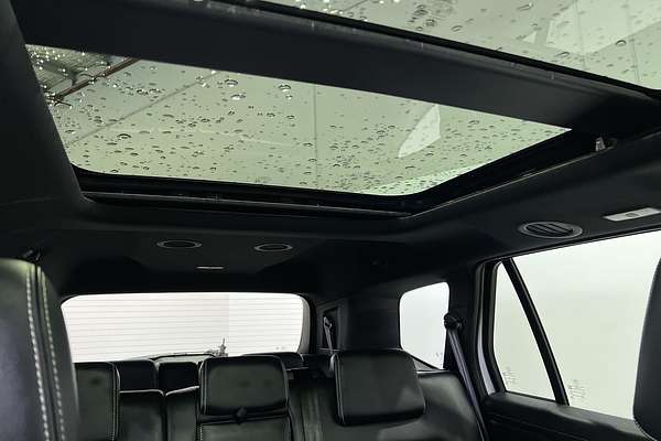 2024 Ford Everest Platinum
