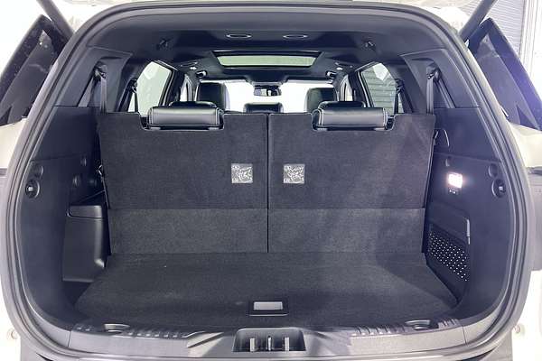 2024 Ford Everest Platinum