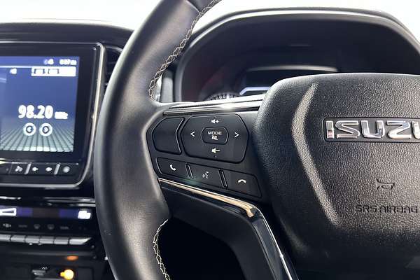 2023 Isuzu MU-X LS-U