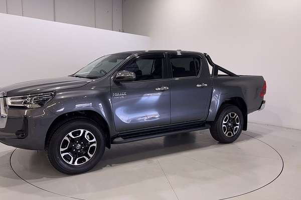 2022 Toyota Hilux SR5 GUN126R 4X4