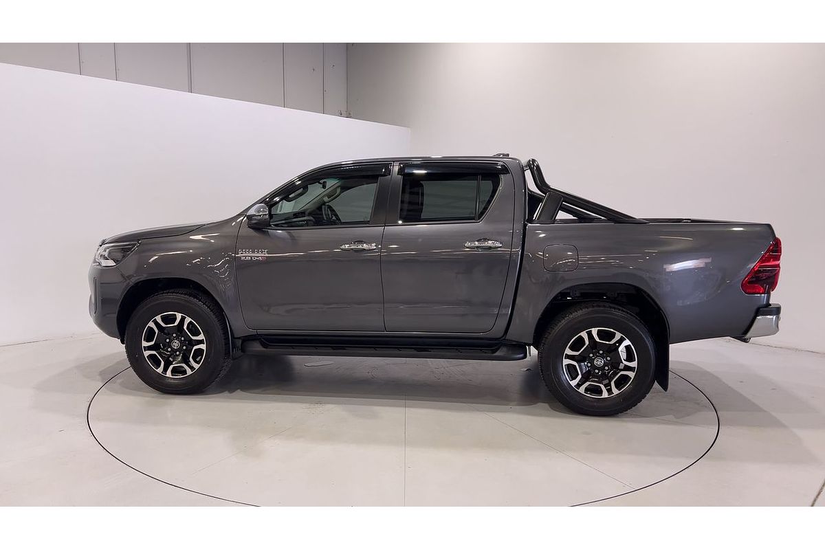 2022 Toyota Hilux SR5 GUN126R 4X4