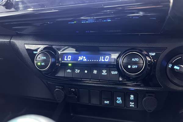 2022 Toyota Hilux SR5 GUN126R 4X4