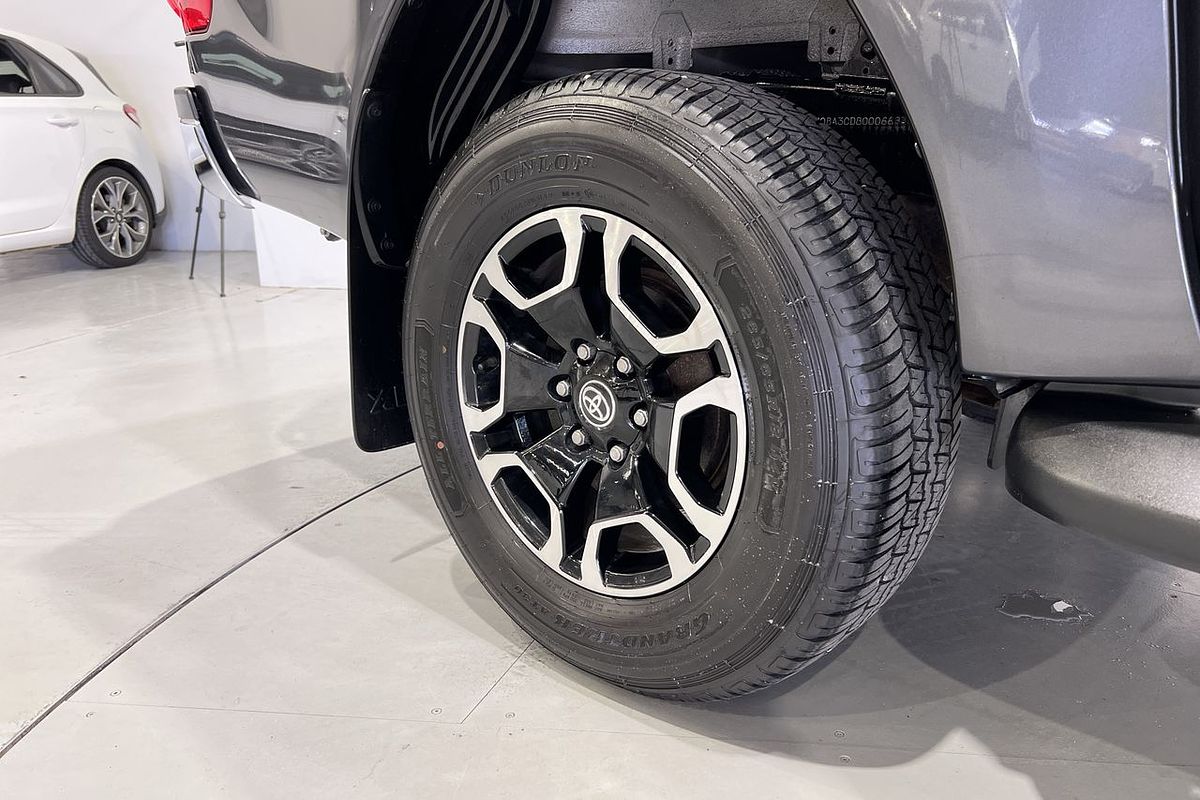 2022 Toyota Hilux SR5 GUN126R 4X4