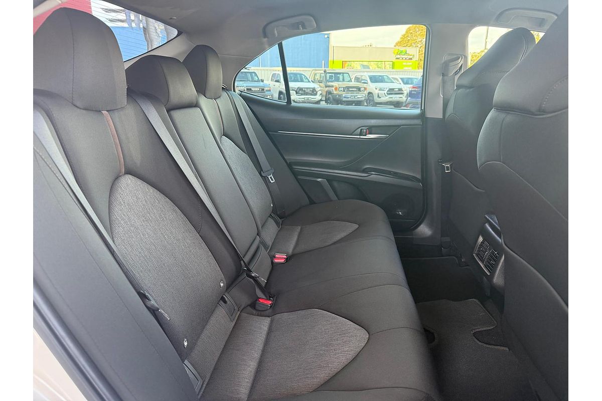 2020 Toyota Camry Ascent AXVH71R