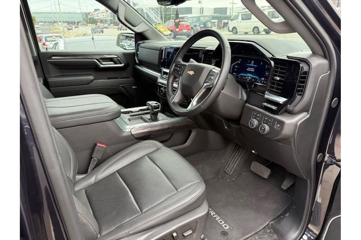 2024 Chevrolet Silverado 1500 LTZ Premium W/Tech Pack T1 4X4