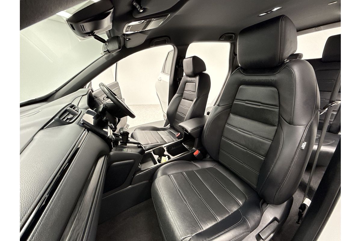 2022 Honda CR-V Black Edition RW