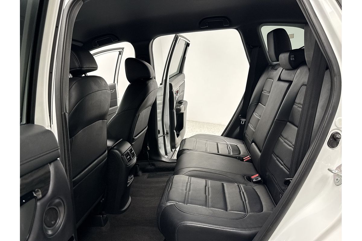 2022 Honda CR-V Black Edition RW