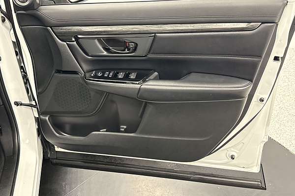 2022 Honda CR-V Black Edition RW